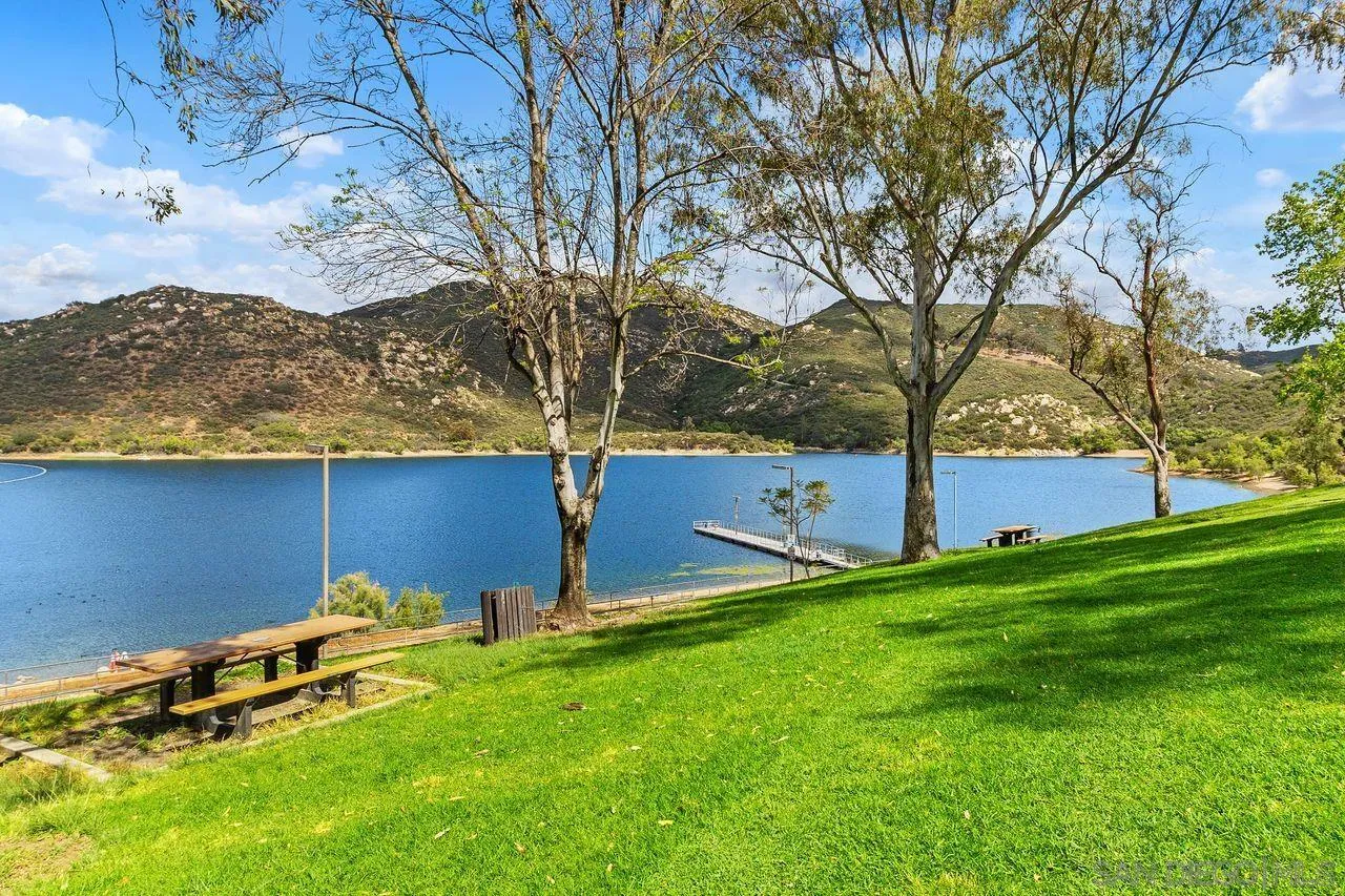 14353 Sandhill Road Poway, CA 92064 - Photo 40 of 44