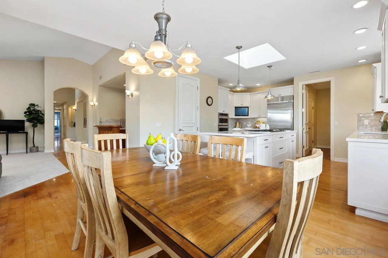 14353 Sandhill Road Poway, CA 92064 - Photo 8 of 44