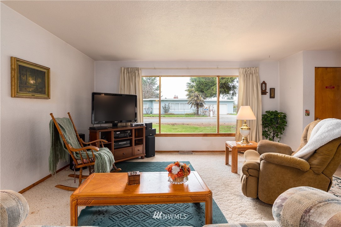 20814 West Jordan Road Burlington, WA 98233 - Photo 5 of 25 Gallery Image 5