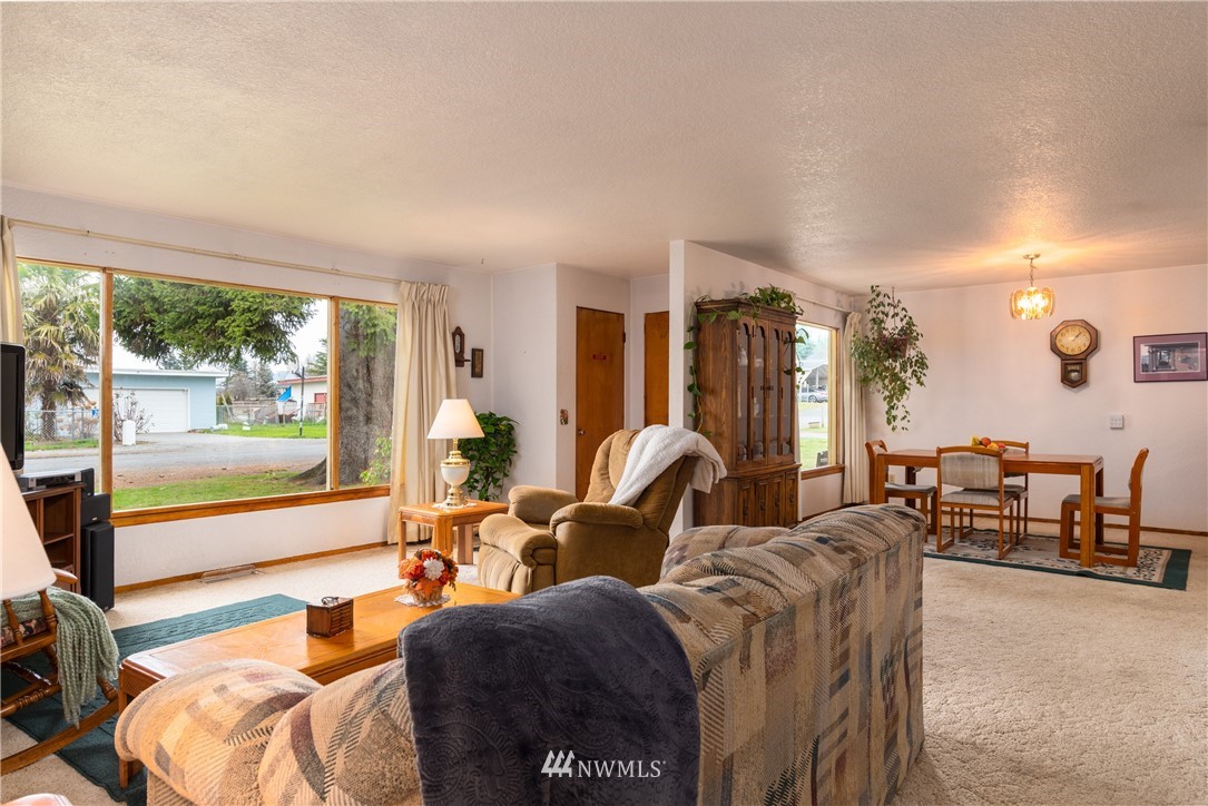 20814 West Jordan Road Burlington, WA 98233 - Photo 6 of 25 Gallery Image 6