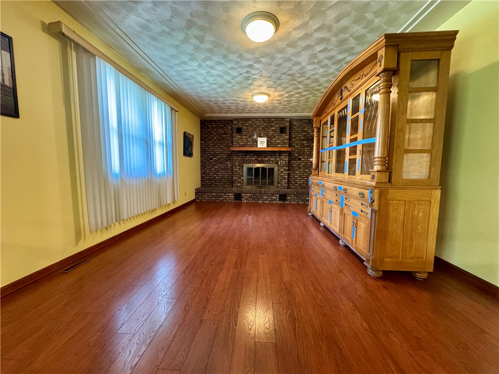 405 Price Avenue Mattoon, IL 61938 - Photo 9 of 17