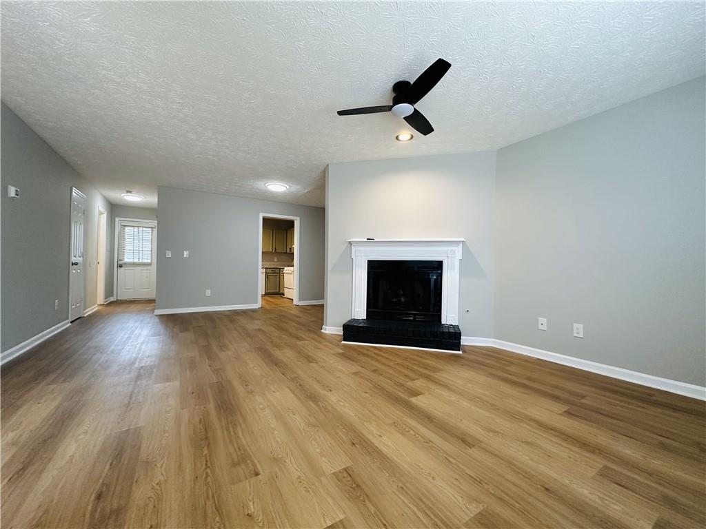 1016 Kennesborough Road Northwest Kennesaw, GA 30144 - Photo 5 of 35