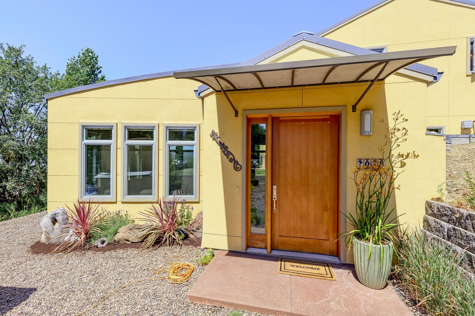 7075 Rapp Lane Talent, OR 97540 - Photo 2 of 54 14_RL_14_mls