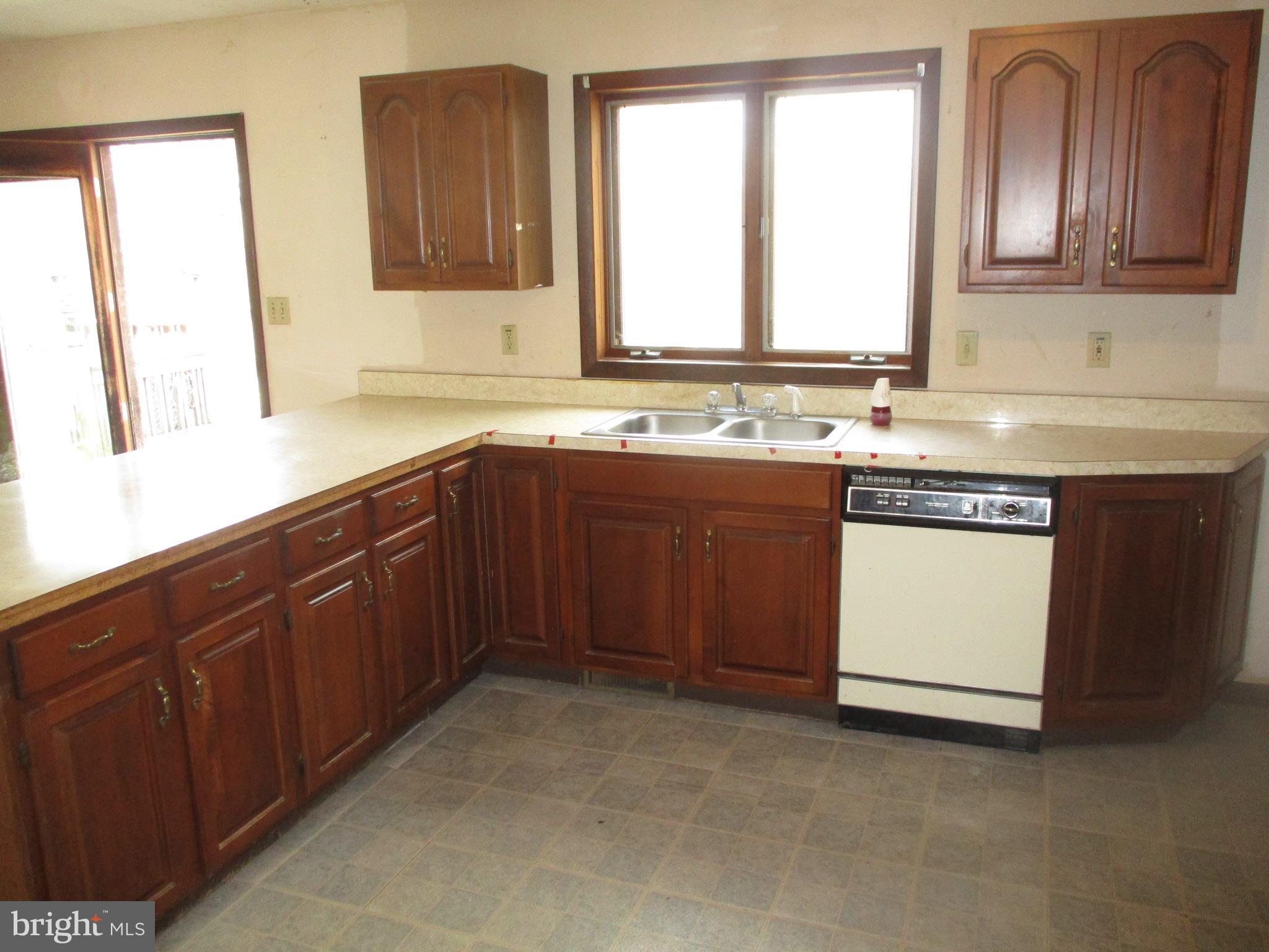 143 Wanner Road Reading, PA 19606 - Photo 6 of 22