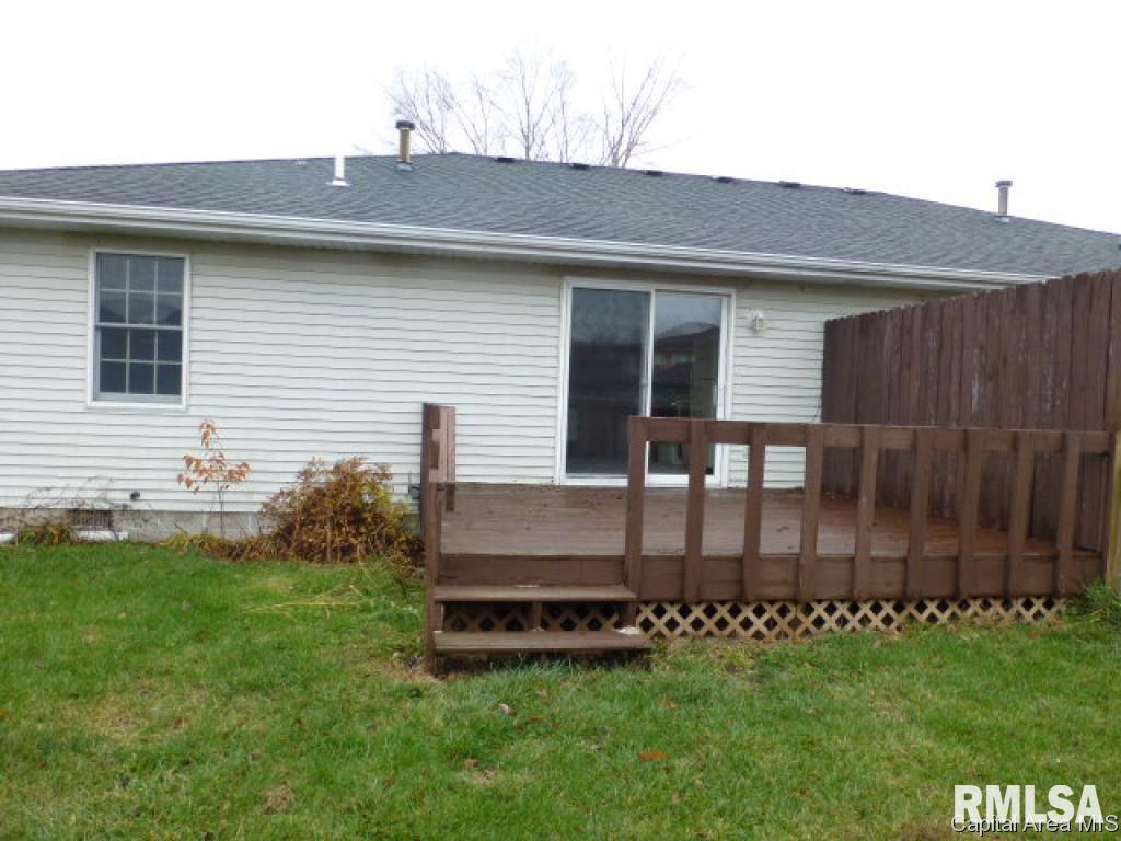 121 Genoa Drive Springfield, IL 62703 - Photo 11 of 12 Gallery Image 11