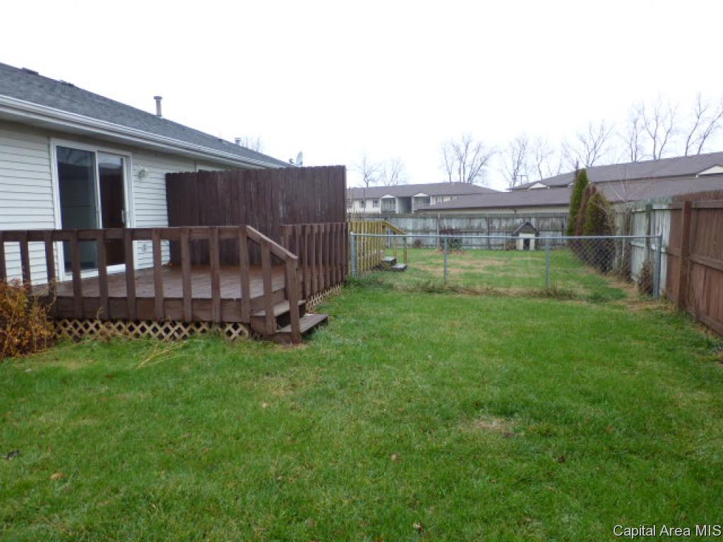 121 Genoa Drive Springfield, IL 62703 - Photo 12 of 12 Gallery Image 12