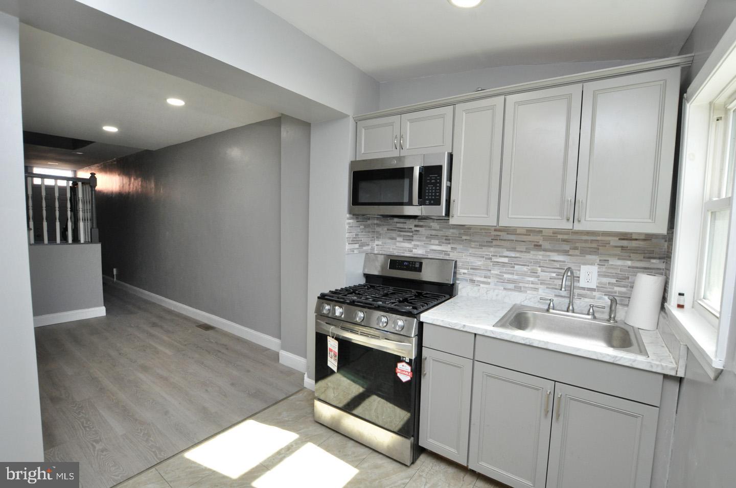 424 Cherry Street Camden, NJ 08103 - Photo 11 of 37