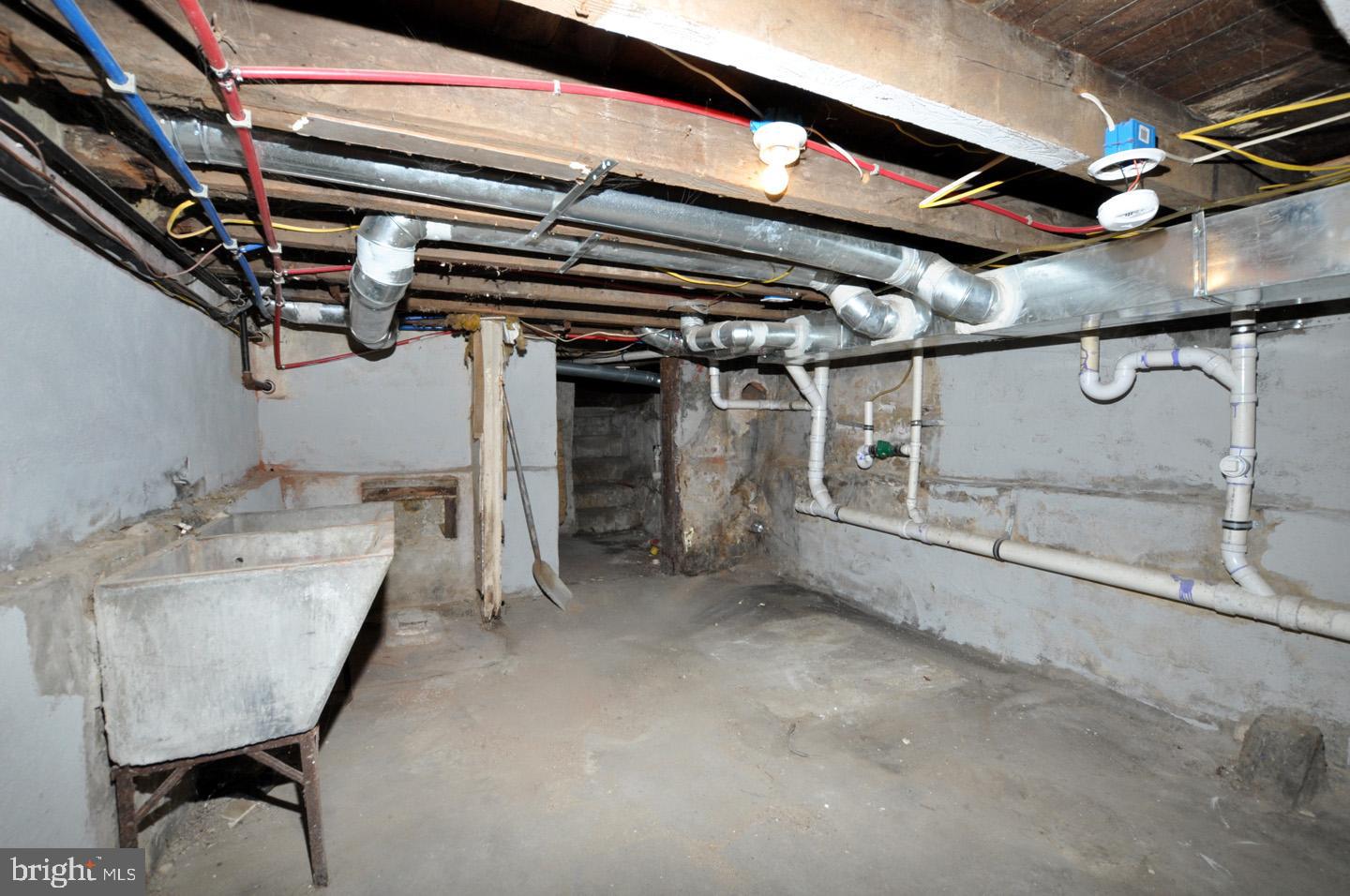 424 Cherry Street Camden, NJ 08103 - Photo 29 of 37