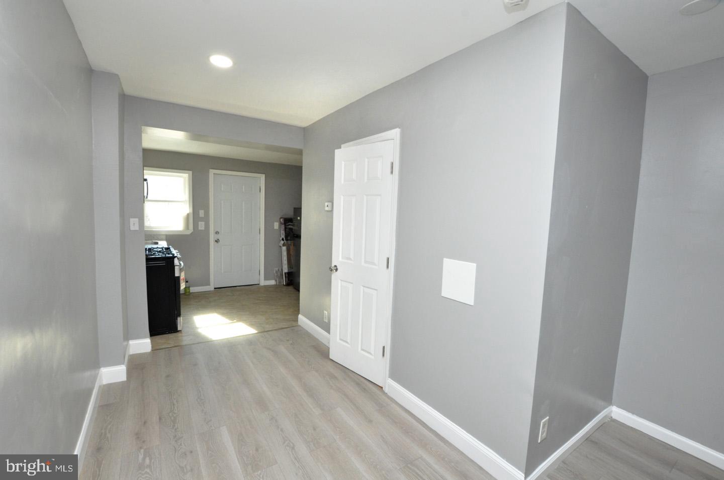 424 Cherry Street Camden, NJ 08103 - Photo 3 of 37