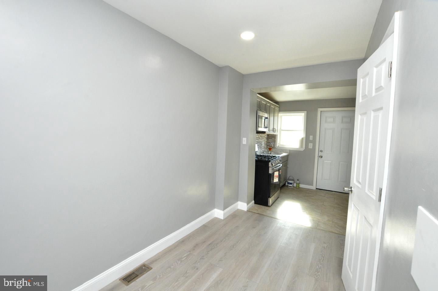 424 Cherry Street Camden, NJ 08103 - Photo 6 of 37