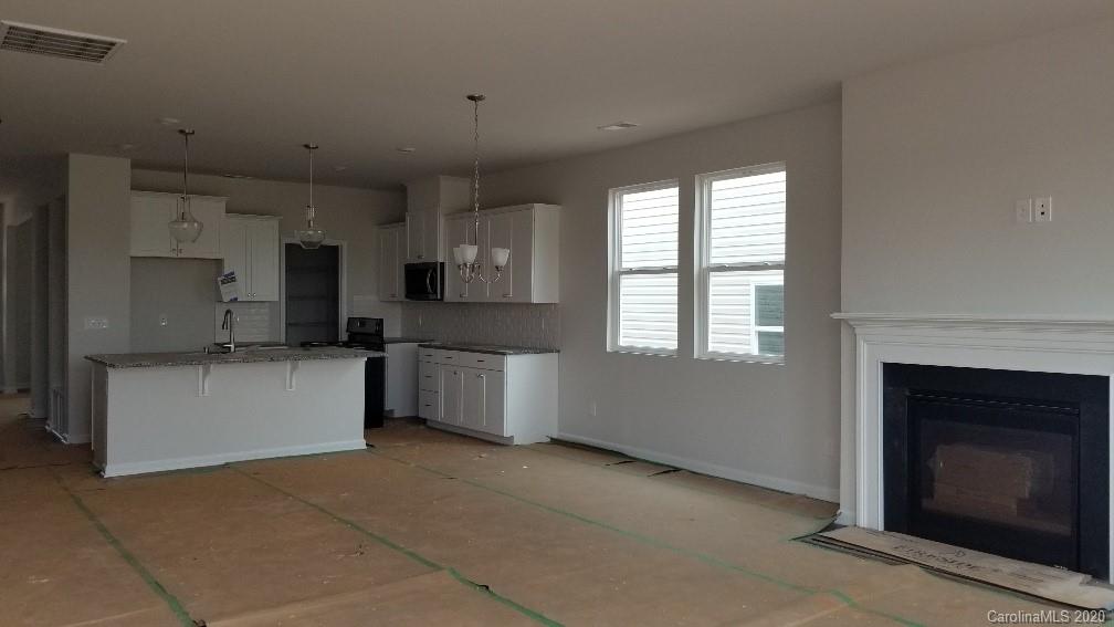 6520 Georgia Oak Road, Unit 89 Charlotte, NC 28269 - Photo 3 of 8