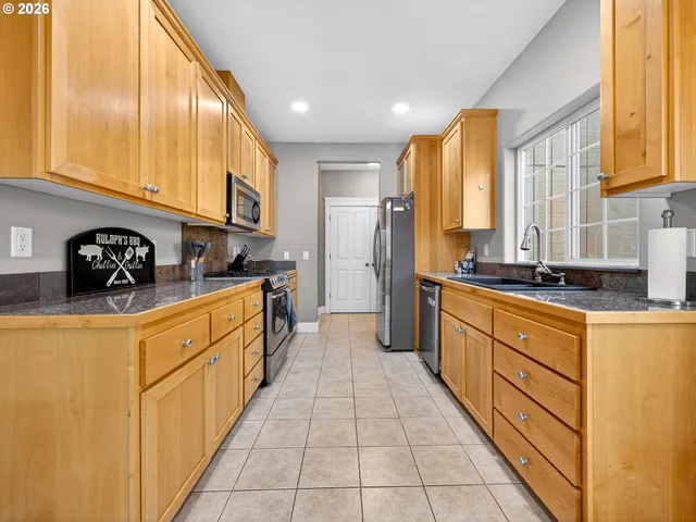 $500,000 | 3647 Lodenquai Lane, Eugene, OR 97404