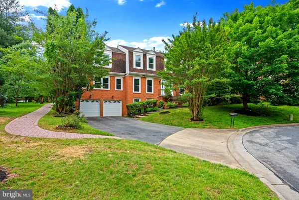 $915,000 | 12805 Brandon Green Court, Silver Spring, MD 20904