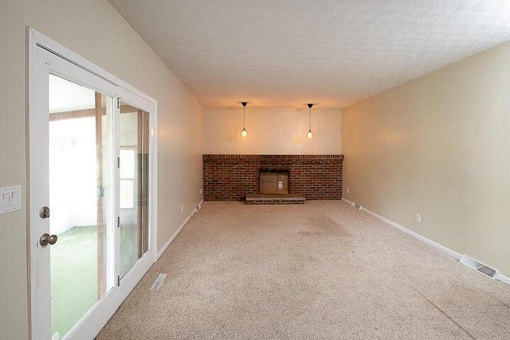 8286 Richardson Road Groveport, OH 43125 - Photo 7 of 18