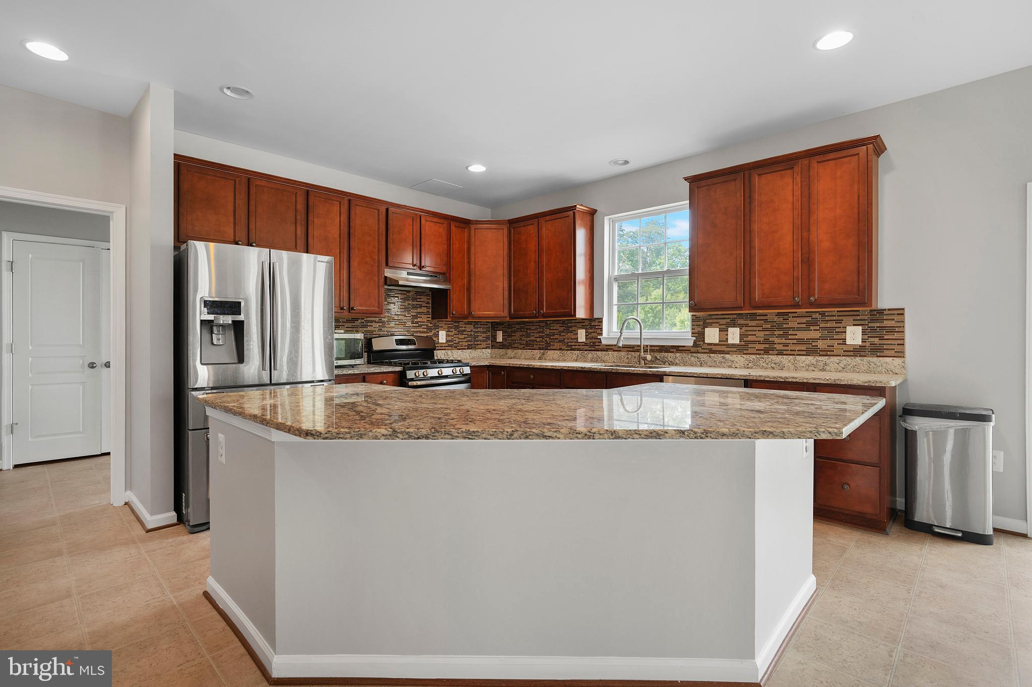 8205 Running Spring Circle Severn, MD 21144 - Photo 27 of 77