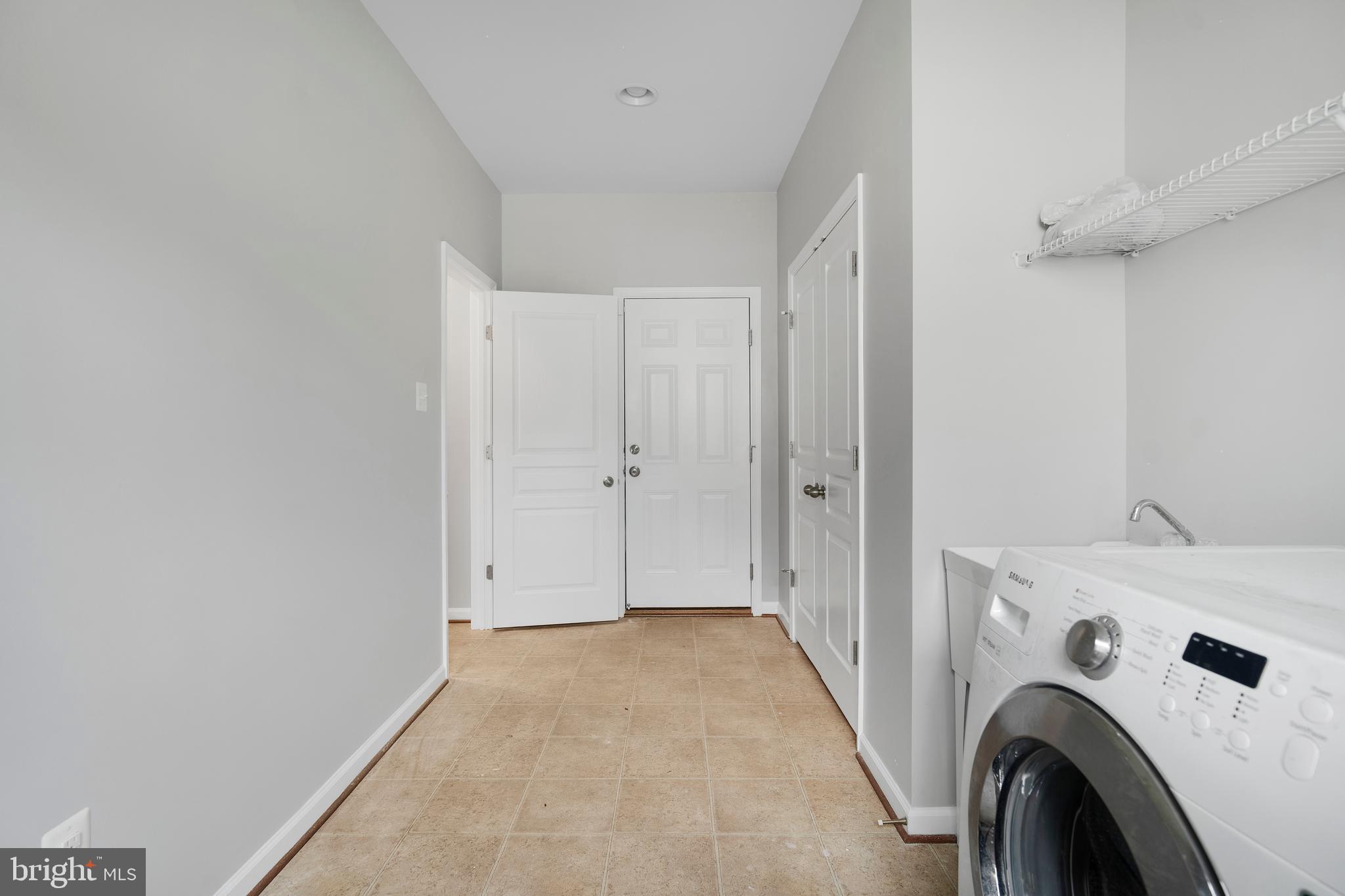 8205 Running Spring Circle Severn, MD 21144 - Photo 35 of 77