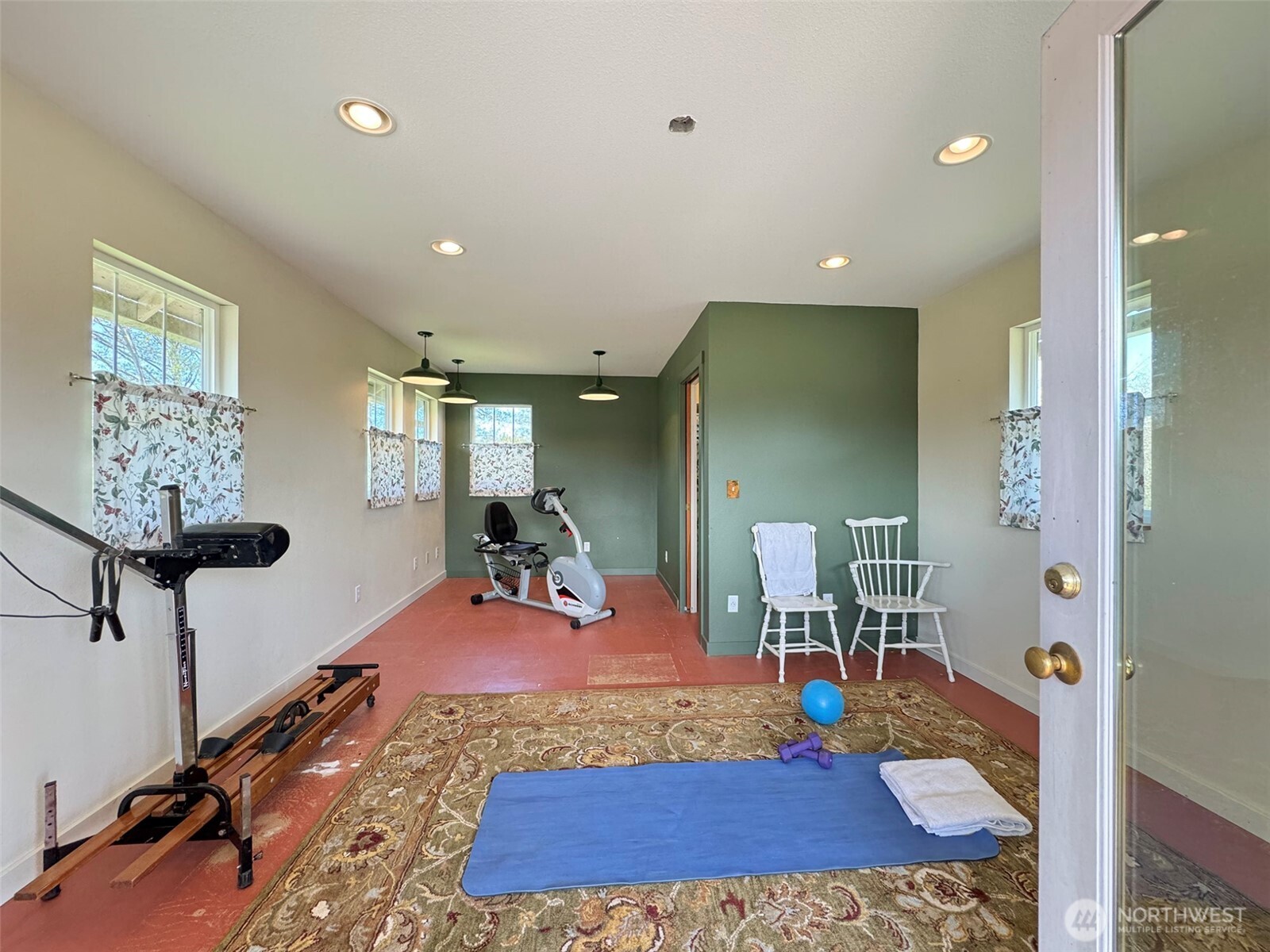 352 Spath Road Sequim, WA 98382 - Photo 27 of 40