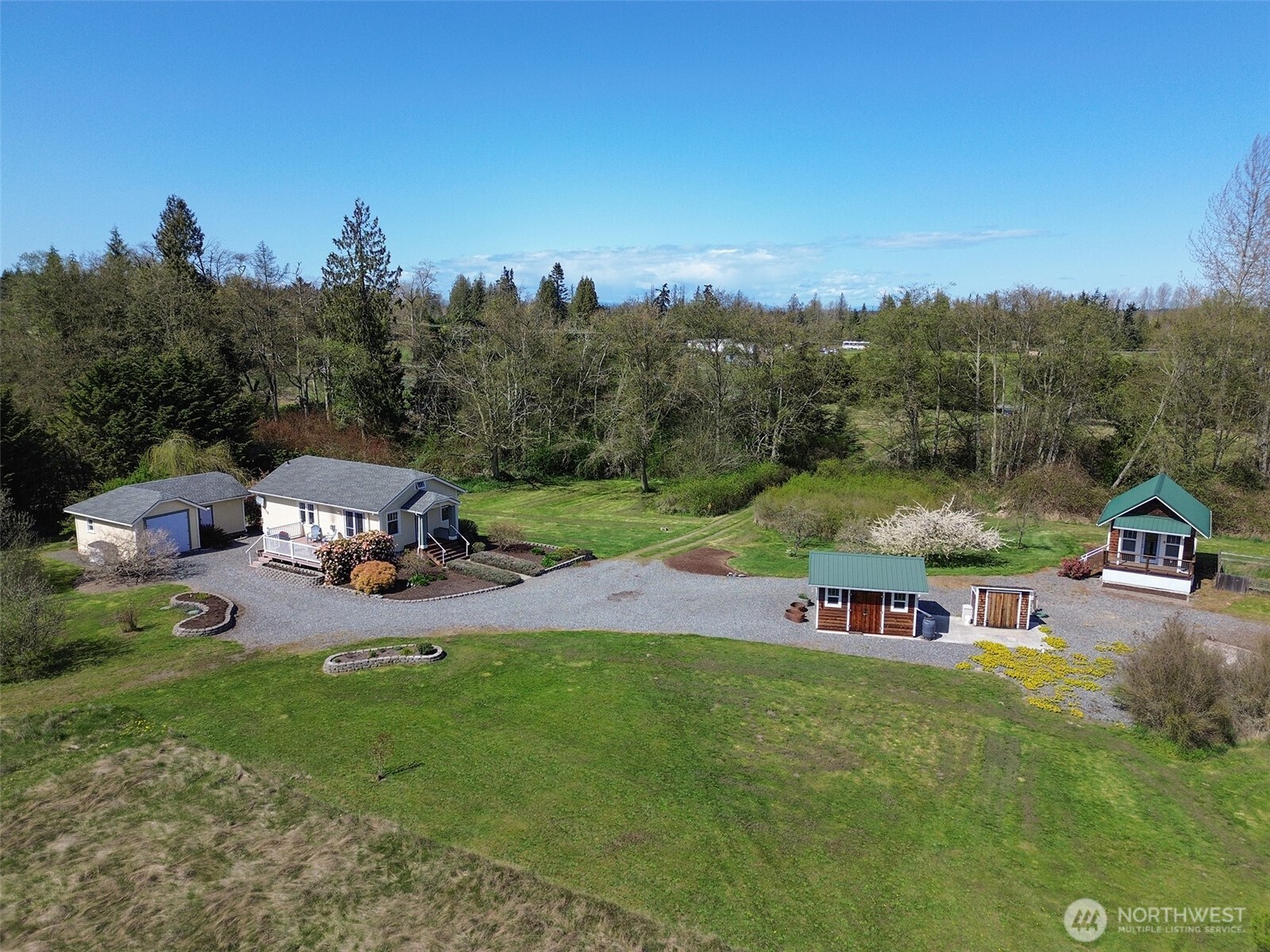 352 Spath Road Sequim, WA 98382 - Photo 7 of 40