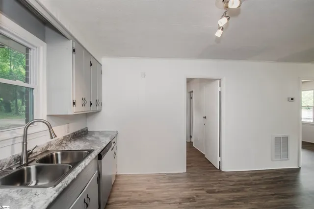 $1,350 | 205 A Adger Road, Easley, SC 29642