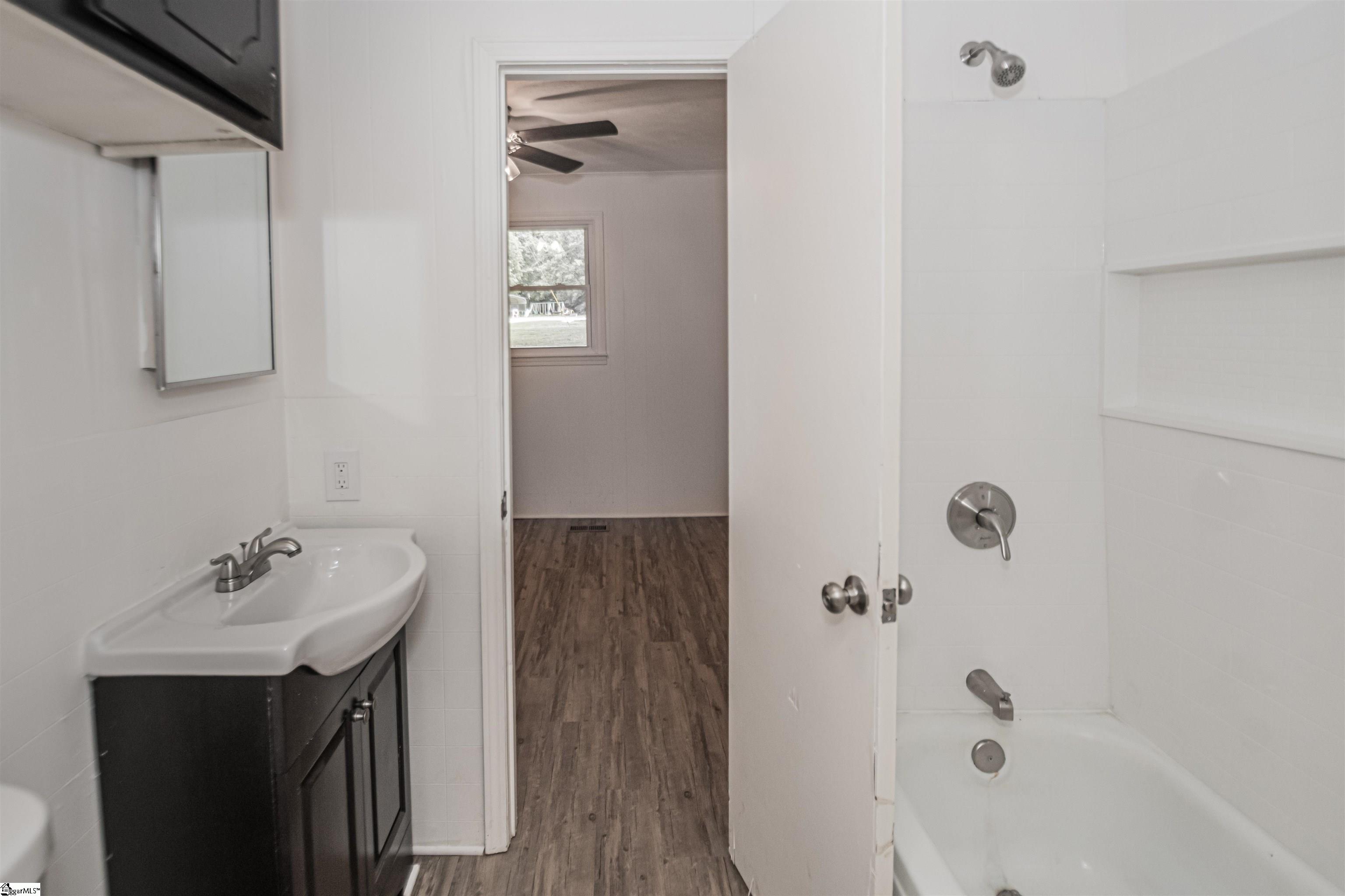 205 A Adger Road Easley, SC 29642 - Photo 10 of 20