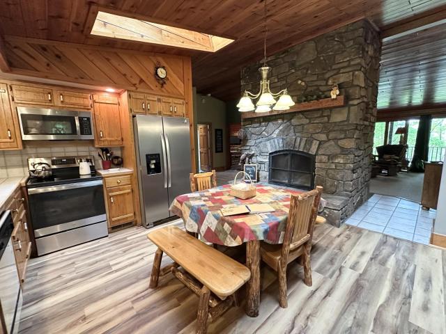 1914 Robin Hill Road Russell, PA 16345 - Photo 16 of 54 Gallery Image 16