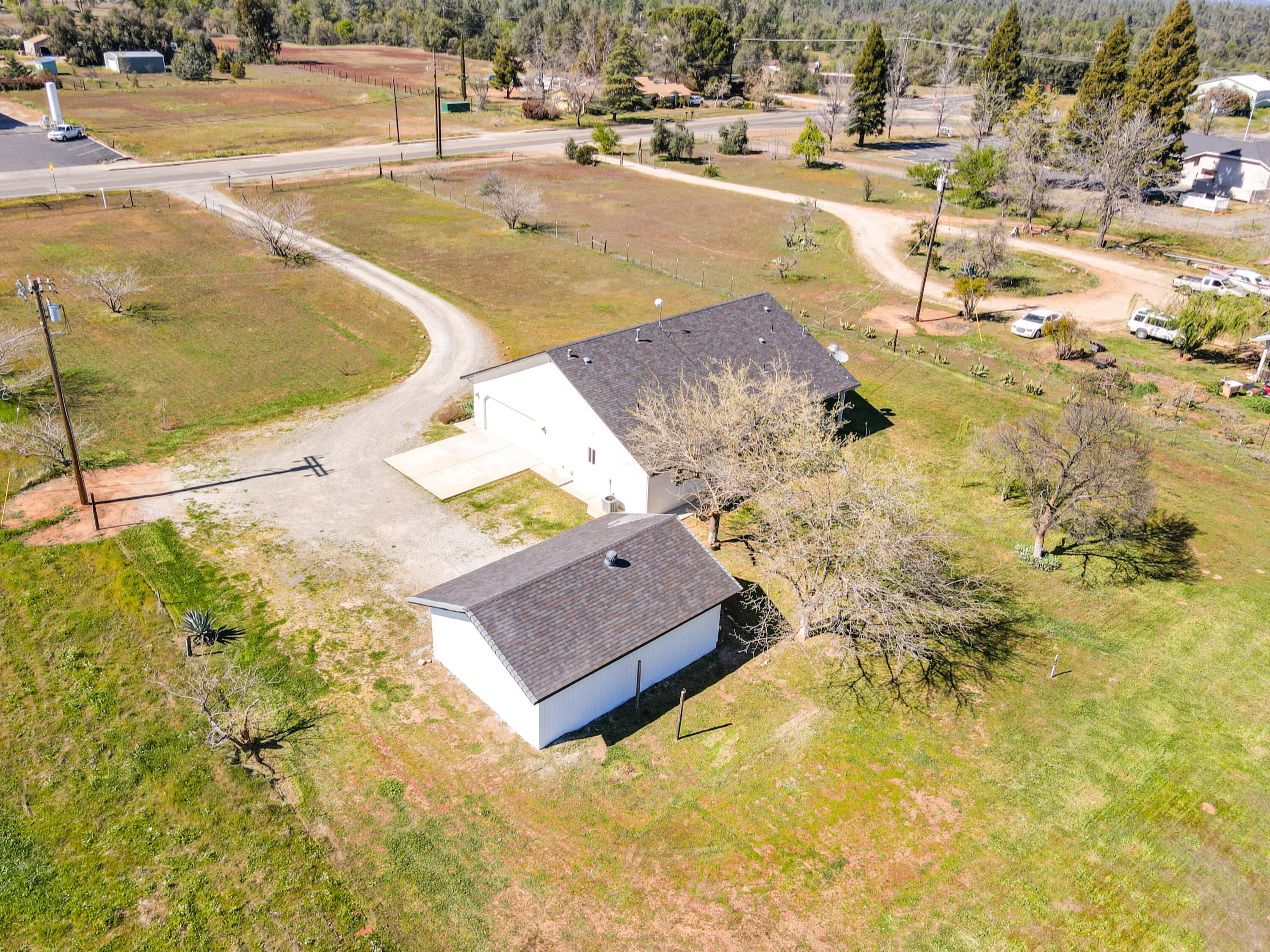 6647 Happy Valley Road Anderson, CA 96007 - Photo 3 of 36 027_6647_happy_valley_road_anderson_ca_9