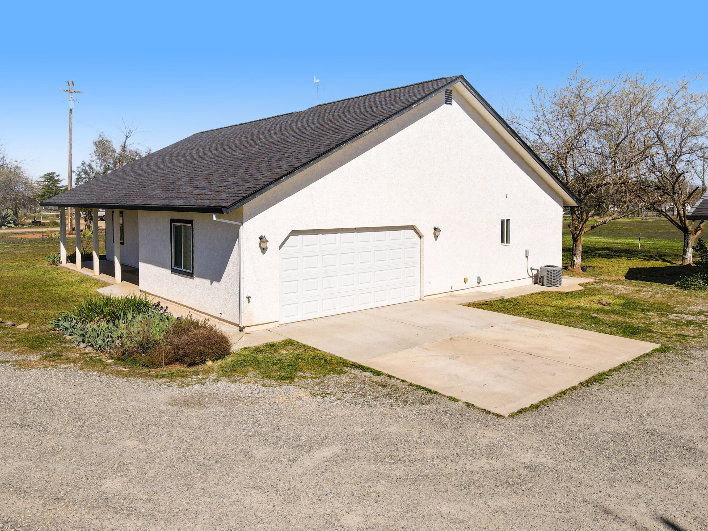 6647 Happy Valley Road Anderson, CA 96007 - Photo 6 of 36 003_6647_happy_valley_road_anderson_ca_9