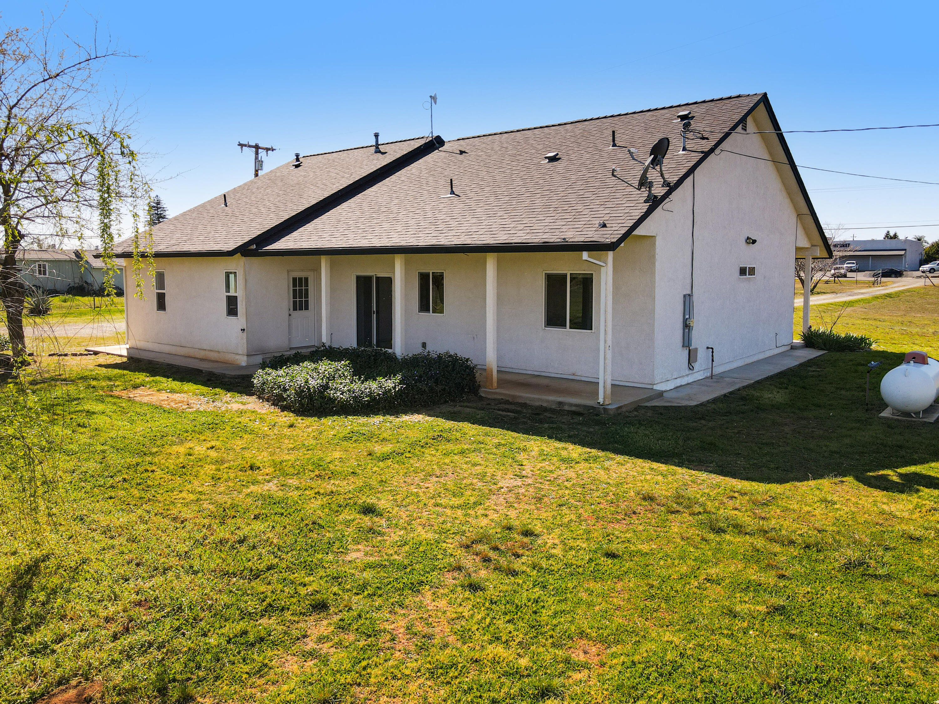 6647 Happy Valley Road Anderson, CA 96007 - Photo 7 of 36 048_6647_happy_valley_road_anderson_ca_9