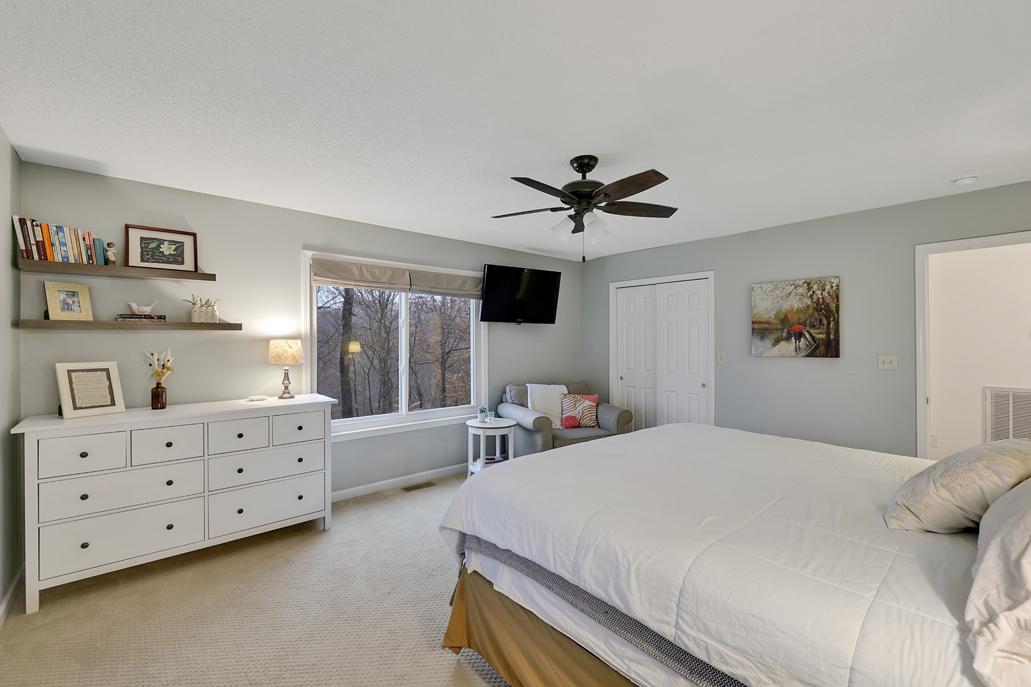 1820 Gravel Hill Road Columbia, TN 38401 - Photo 24 of 37 a bedroom with a bed and a dresser in it