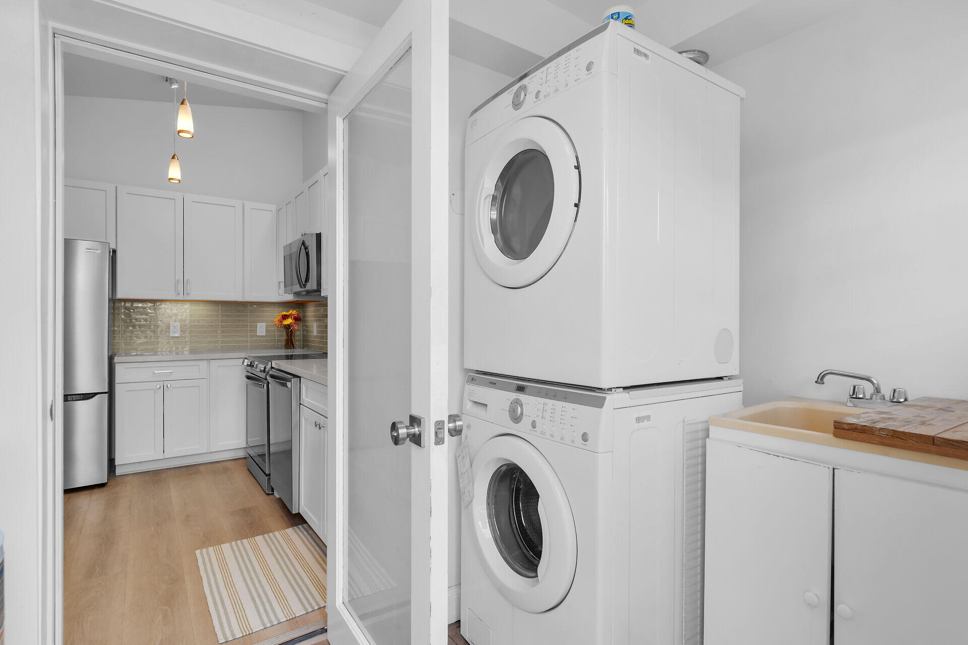 1440 17th Street Key West, FL 33040 - Photo 20 of 37 a view of a kitchen with washer and dryer