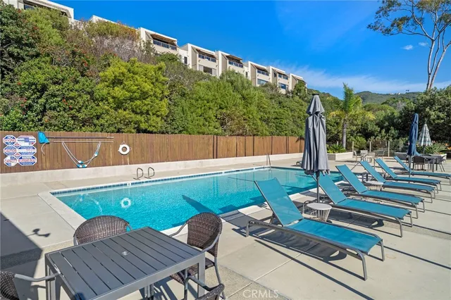 $885,000 | 21711 Wesley Drive, Unit D, Laguna Beach, CA 92651