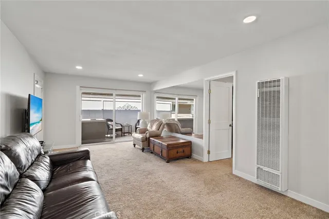 $885,000 | 21711 Wesley Drive, Unit D, Laguna Beach, CA 92651