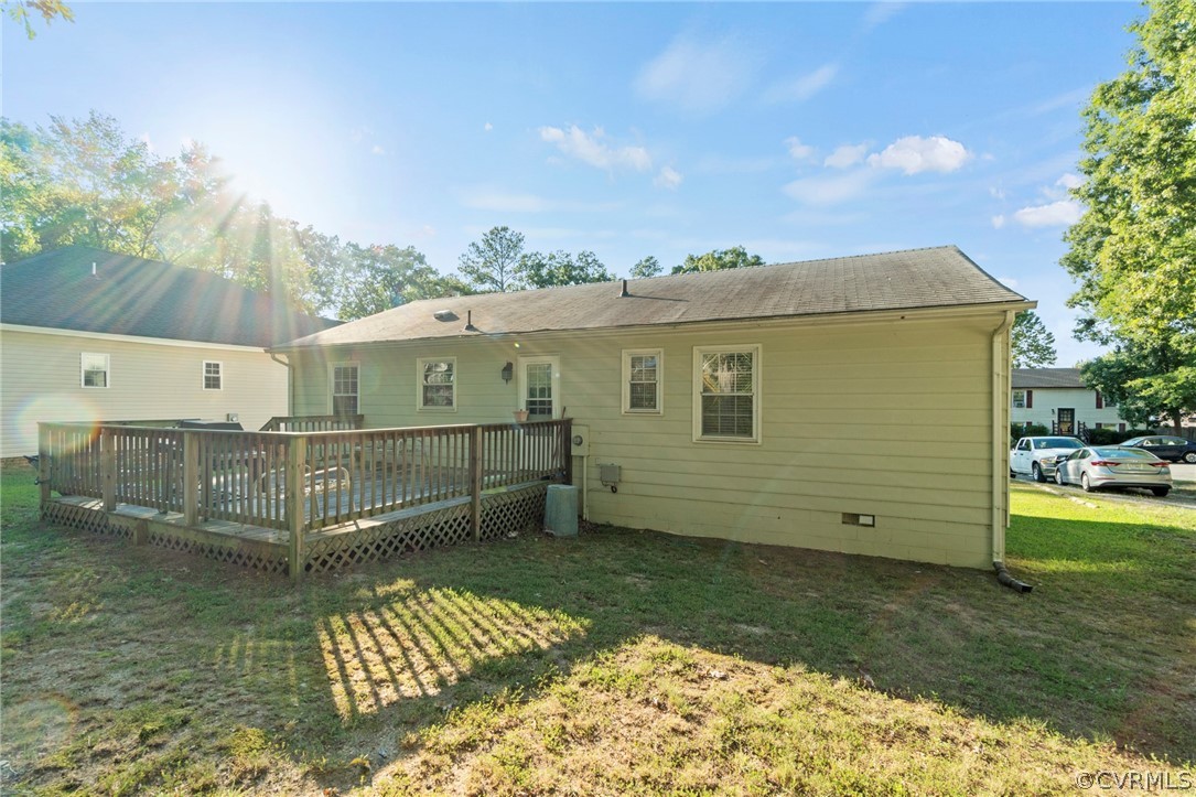 6209 Walderbrook Road Richmond, VA 23234 - Photo 33 of 35 a view of a house with a yard