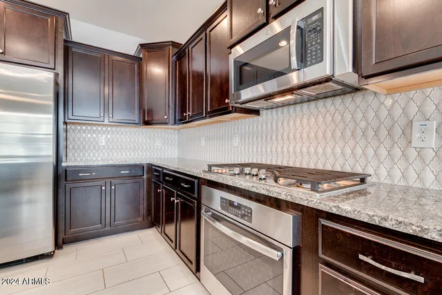 $2,290 | 3661 East STILES Lane, Gilbert, AZ 85295