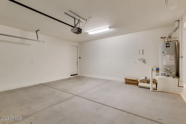 $2,290 | 3661 East STILES Lane, Gilbert, AZ 85295