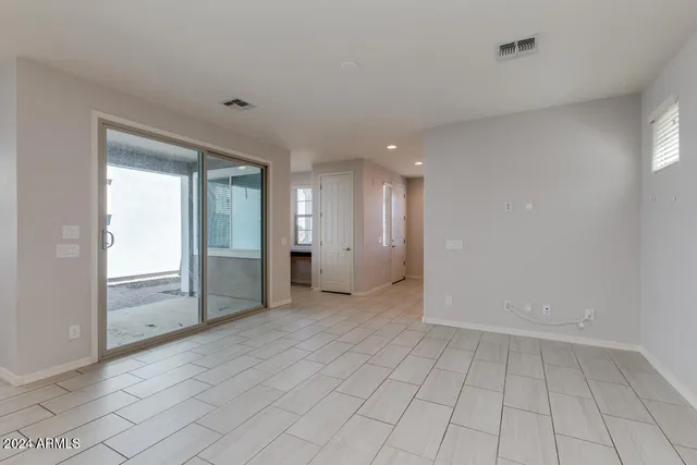 $2,290 | 3661 East STILES Lane, Gilbert, AZ 85295