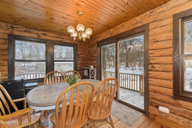 $285,000 | 325 Belgrade Street, Troy, NY 12182