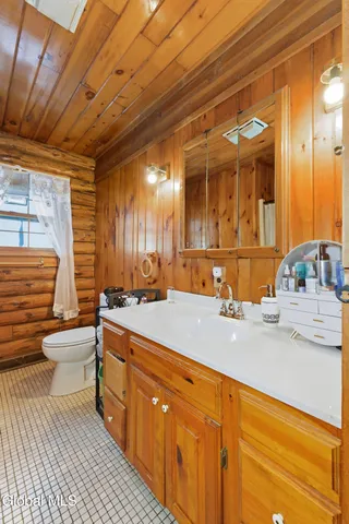 $285,000 | 325 Belgrade Street, Troy, NY 12182