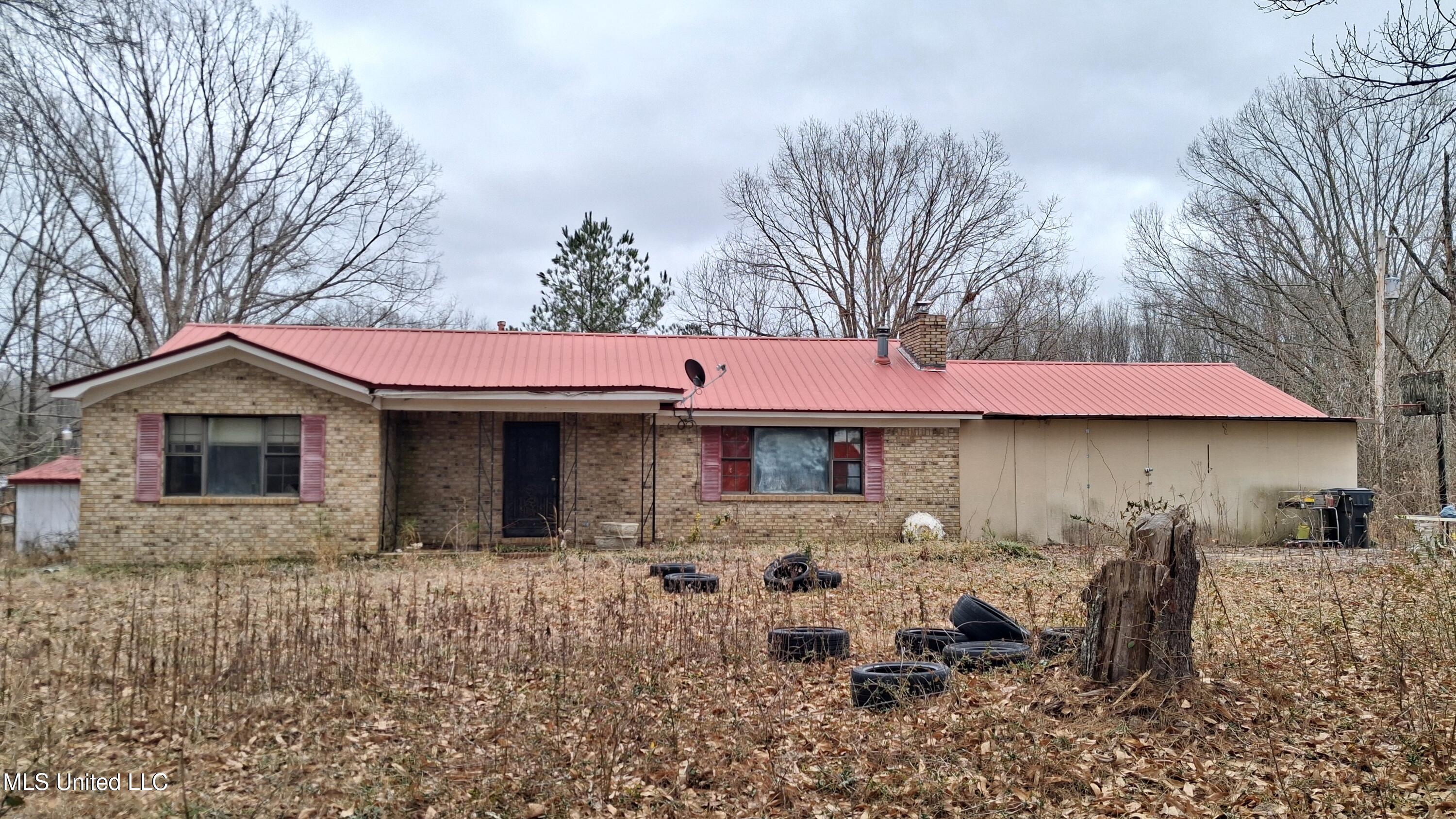 877 South Red Banks Road Holly Springs, MS 38635 - Photo 2 of 40 Front