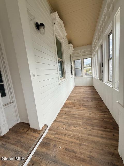 47 Pine Street, Unit 2 Rensselaer, NY 12144 - Photo 3 of 22 IMG_2203