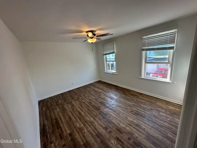 $1,600 | 47 Pine Street, Unit 2, Rensselaer, NY 12144