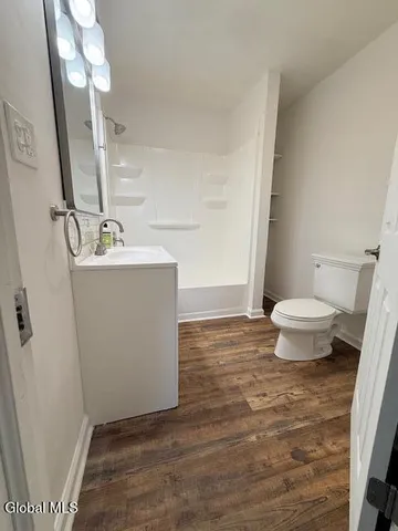 $1,600 | 47 Pine Street, Unit 2, Rensselaer, NY 12144