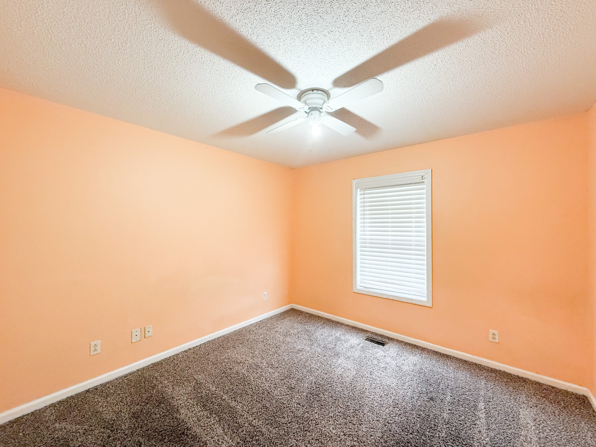 985 Silty Drive Clarksville, TN 37042 - Photo 12 of 19 a view of an empty room with a window