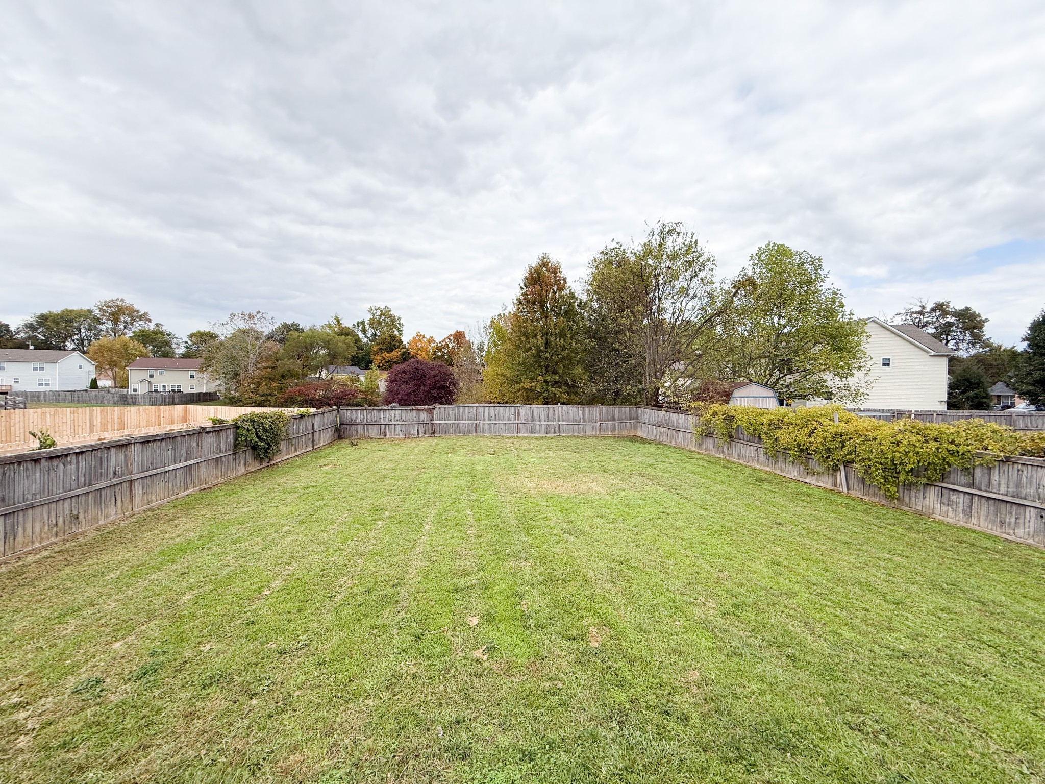 985 Silty Drive Clarksville, TN 37042 - Photo 19 of 19 a view of a swimming pool with an ocean view