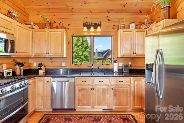 $879,000 | 217 Summit Drive, Nebo, NC 28761