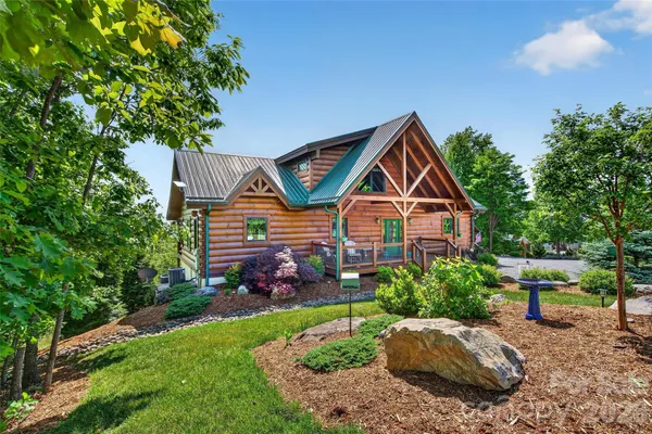 $879,000 | 217 Summit Drive, Nebo, NC 28761