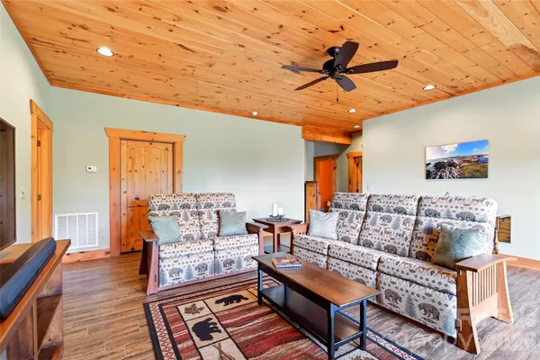$879,000 | 217 Summit Drive, Nebo, NC 28761