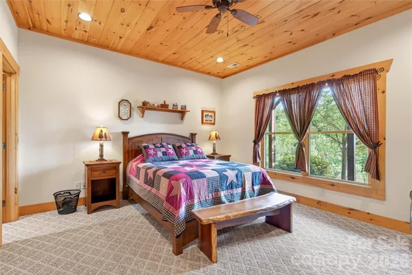 $879,000 | 217 Summit Drive, Nebo, NC 28761