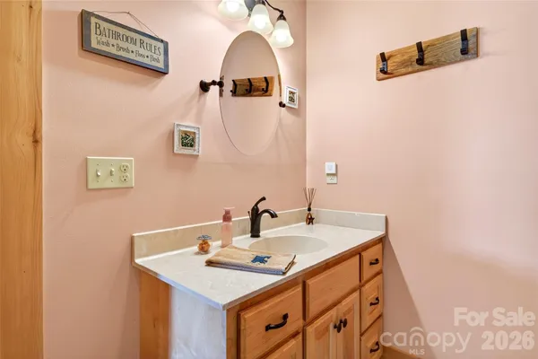 $879,000 | 217 Summit Drive, Nebo, NC 28761