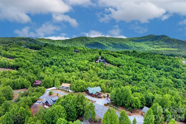 $879,000 | 217 Summit Drive, Nebo, NC 28761